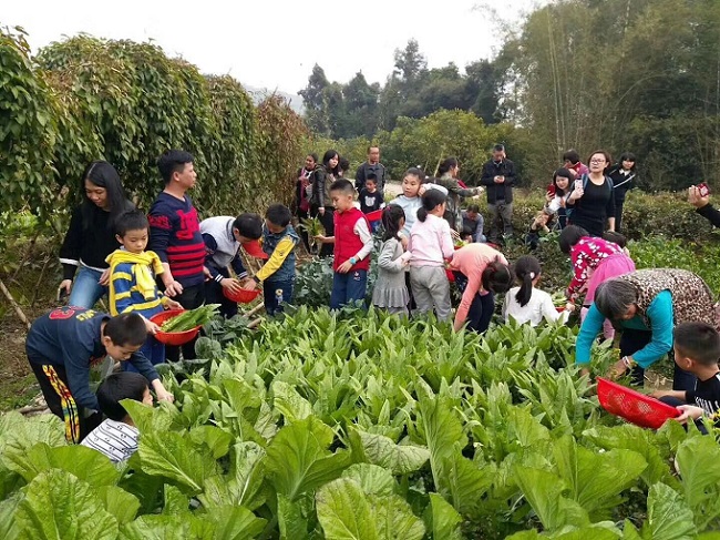 广州乐进企业拓展培训：凝聚人心